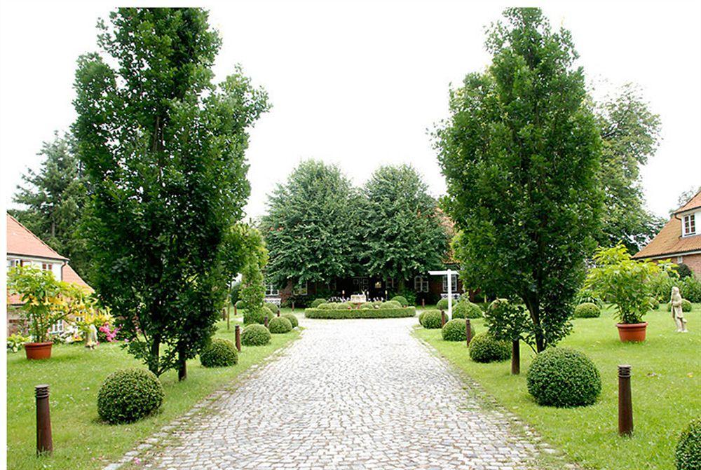 Romantik Hotel Friederikenhof Hotel Restaurant & Spa Lubeck Exterior photo